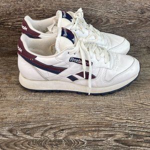 VTG White Reebok Classic Women’s Sz 7.5 w/Burgundy &Blue Accents
